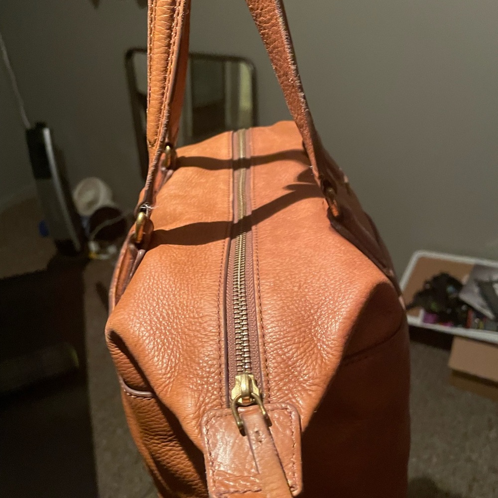 Stylish Tan Leather Handbag